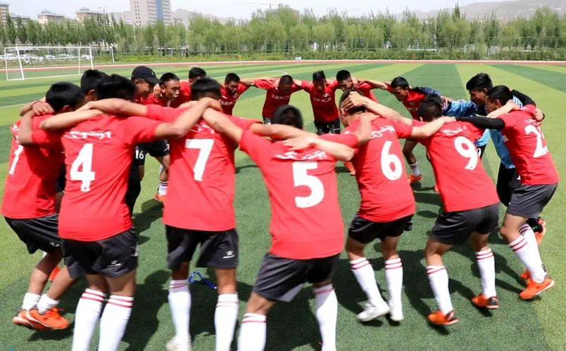 纳达尔网球拍23款怎么样